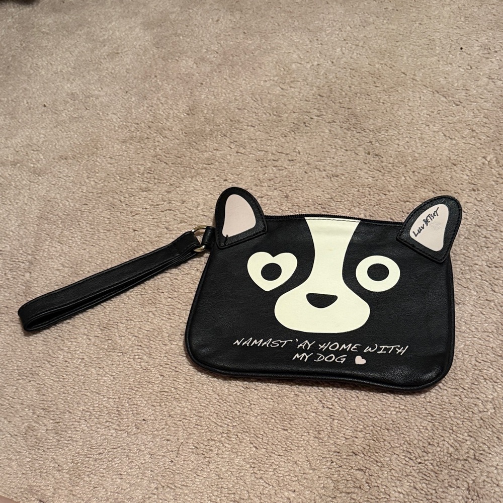 Betsey Johnson Dog Face Wristlet Clutch - Black & Cream
